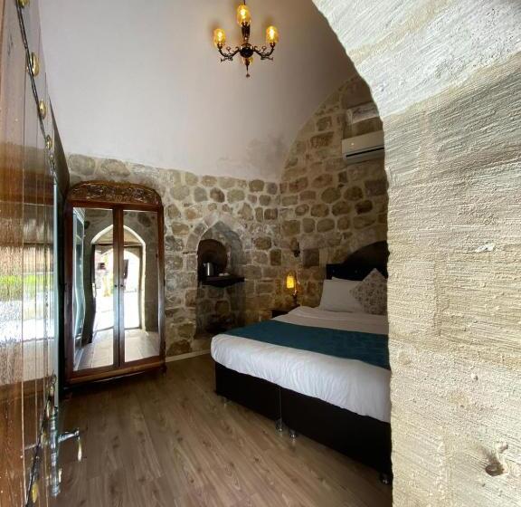 اتاق استاندارد, Dara Konağı