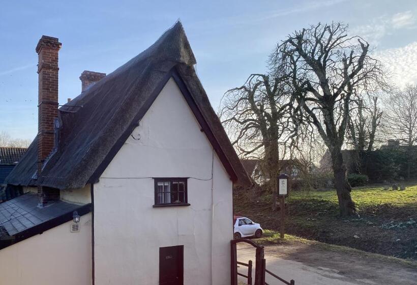 חדר סטנדרט עם מיטת קינג, Kings Head Low House