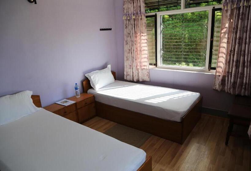 اتاق استاندارد با سرویس بهداشتی مشترک, Mount Paradise