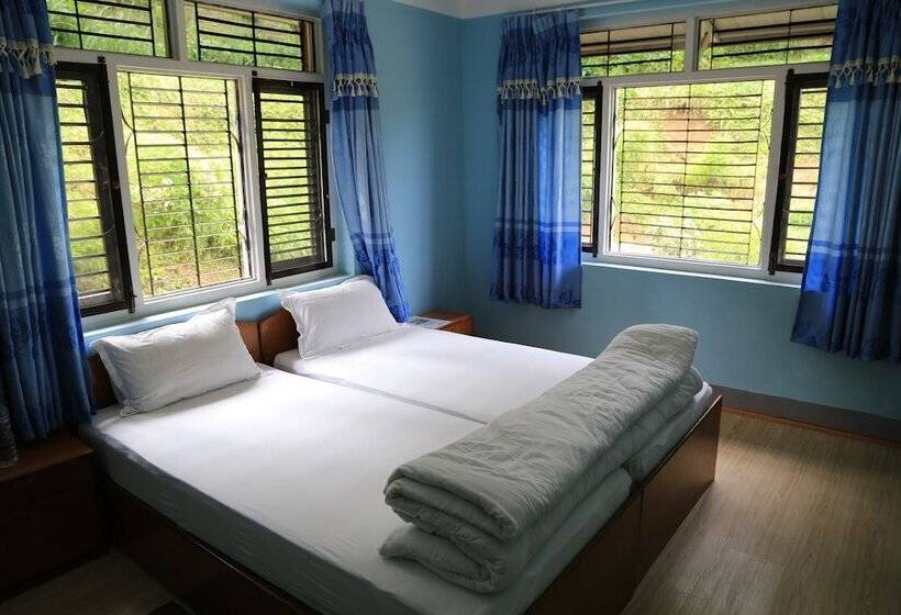 اتاق استاندارد با سرویس بهداشتی مشترک, Mount Paradise