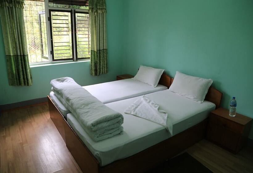 اتاق استاندارد با سرویس بهداشتی مشترک, Mount Paradise