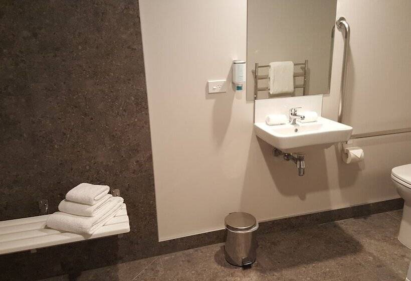 استودیو اجرایی, Ramada Suites By Wyndham Queenstown Remarkables Park