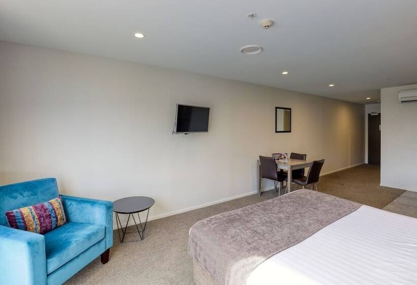 استودیو اجرایی, Ramada Suites By Wyndham Queenstown Remarkables Park