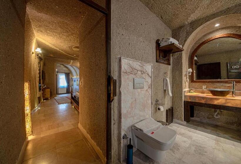 豪华套房, Roma Cave Suite