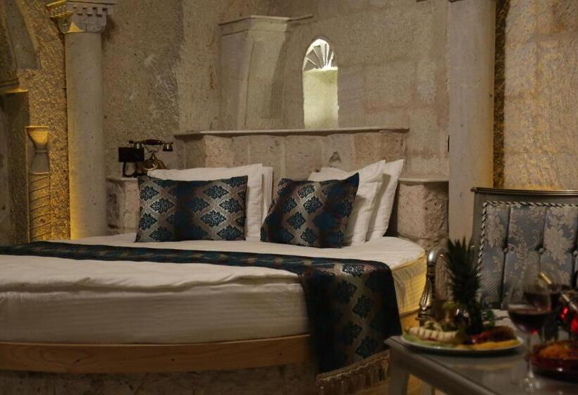 جناح, Roma Cave Suite