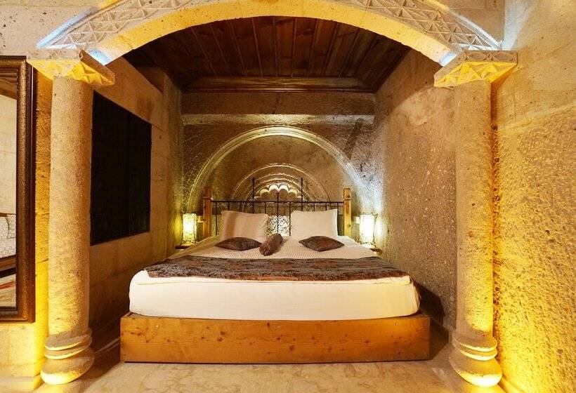 غرفة قياسية, Roma Cave Suite