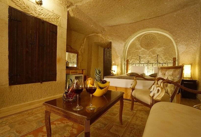 豪华套房, Roma Cave Suite