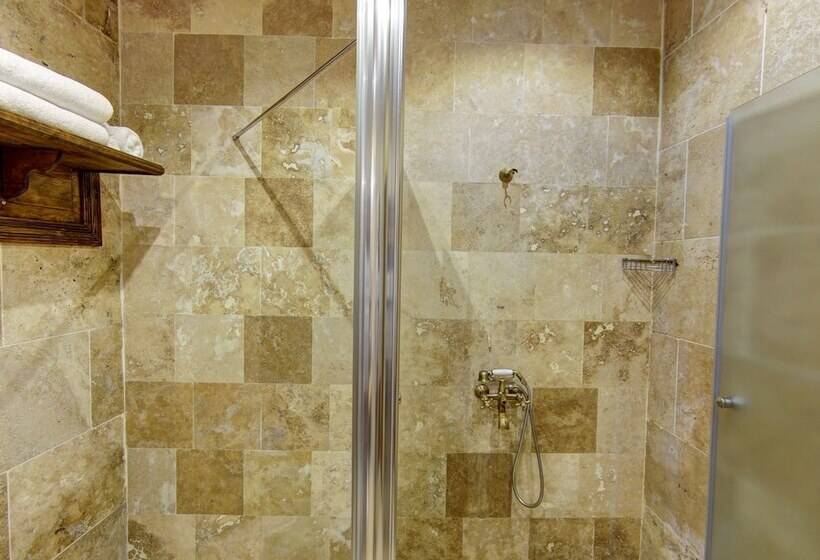 标准间, Roma Cave Suite