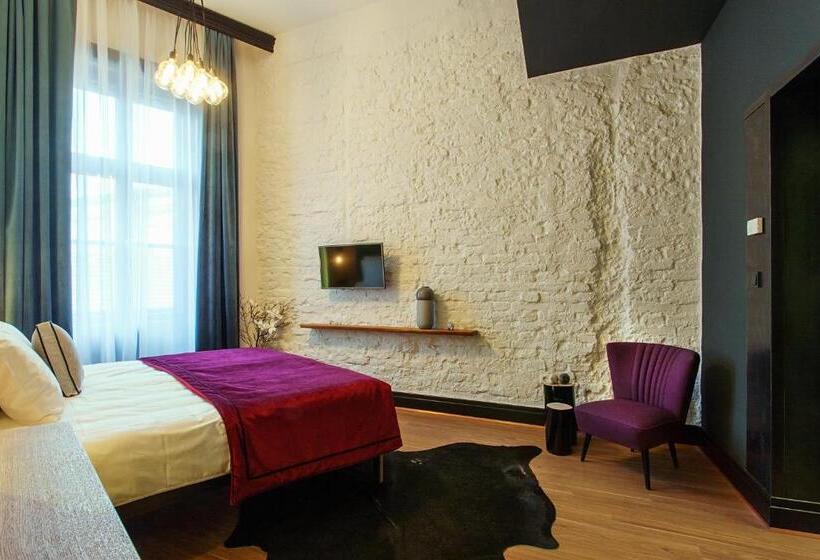 Habitación Estándar Cama King, Rum Budapest