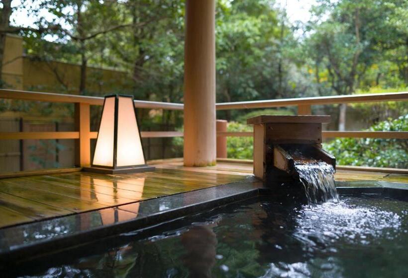 带共用浴室的标准房间, Sennomori