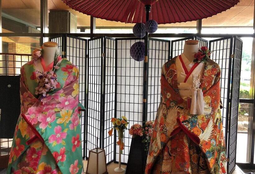 标准四人间共用浴室, Sennomori