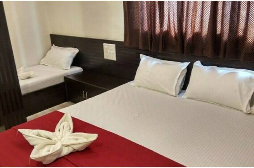 اتاق لوکس, Silver Moon