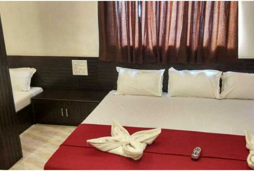 اتاق لوکس, Silver Moon