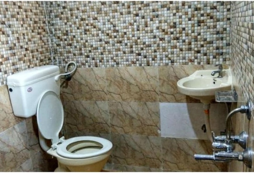 اتاق لوکس, Silver Moon