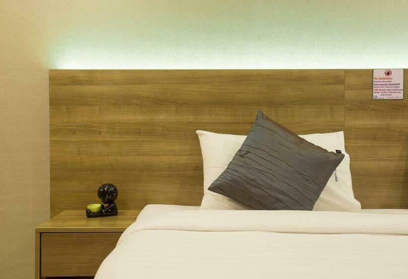 غرفة قياسية, Unity