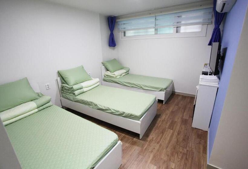 스탠다드 트리플 룸, Namsan Guesthouse