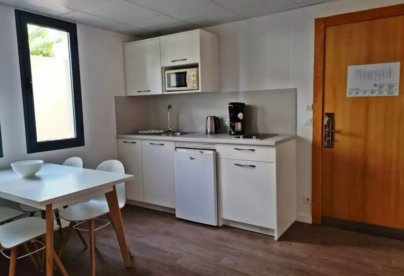 庭の見える１ベッドルームアパートメント, Playitas Aparthotel