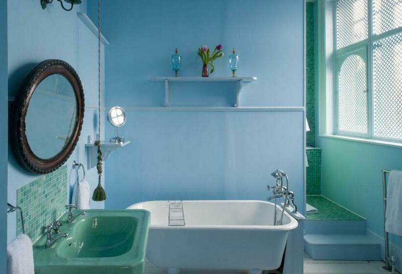 Номер Deluxe, River Arts Club