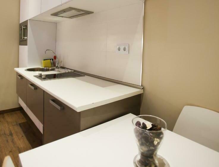 Апартаменты 1 Спальня, Suites You Nickel