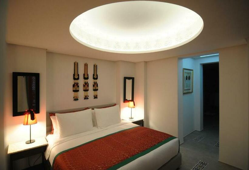 اتاق لوکس, Euphoriad