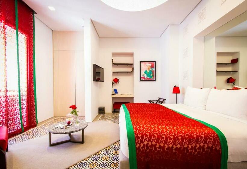 اتاق لوکس, Euphoriad