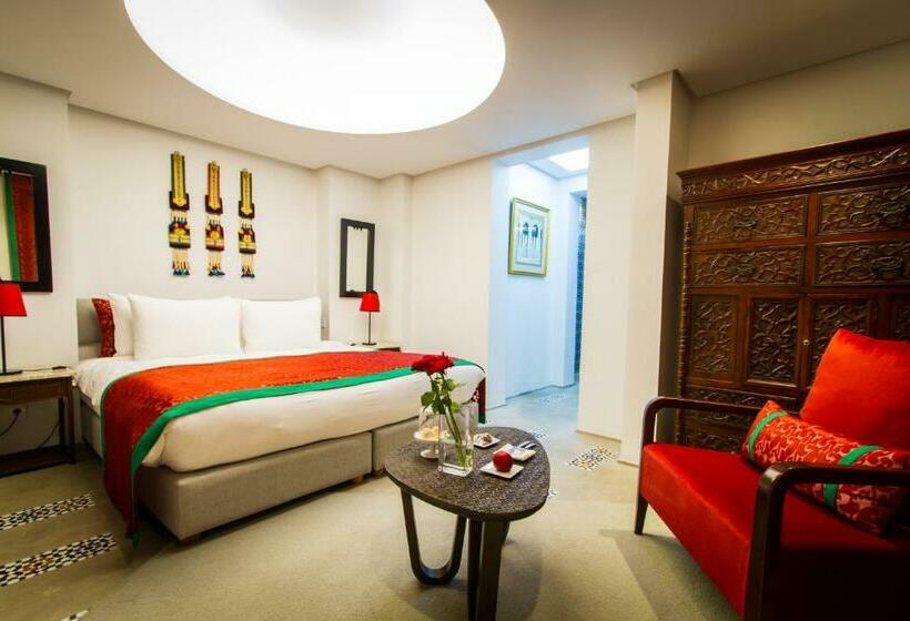 اتاق لوکس, Euphoriad