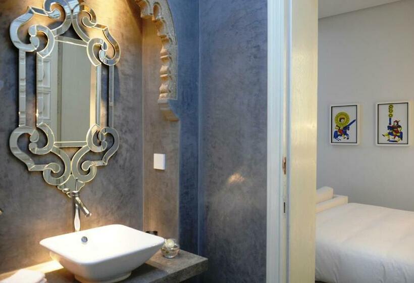 اتاق لوکس, Euphoriad