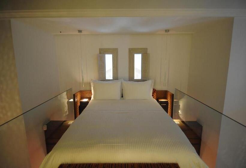 سوییت دوبلکس, Euphoriad