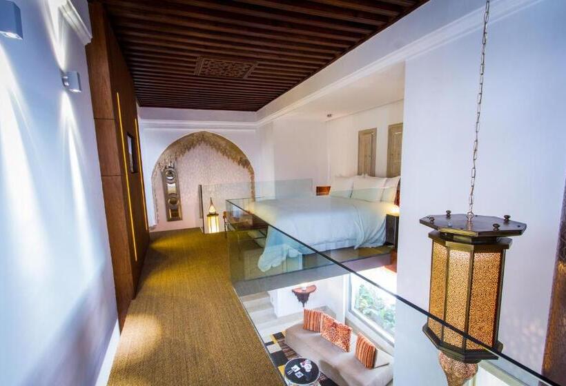 سوییت دوبلکس, Euphoriad