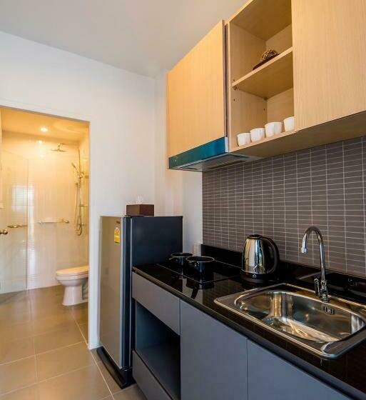 Люкс, Hill Myna Condotel Official Account