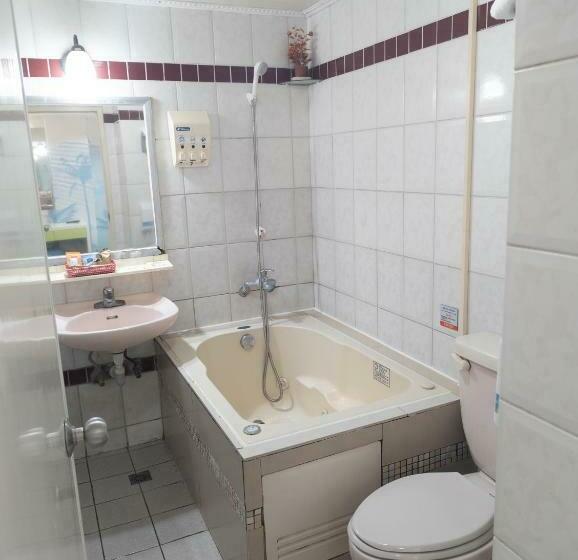 اتاق سوپریور, Beethoven Express