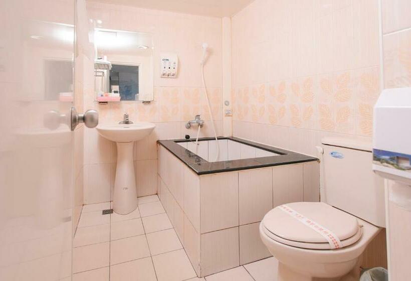 اتاق سوپریور, Beethoven Express