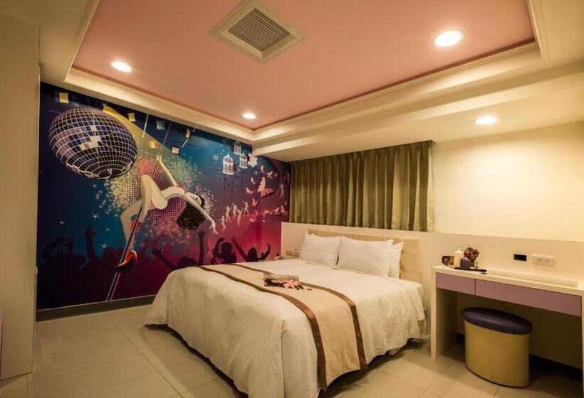 اتاق استاندارد, Beethoven Express