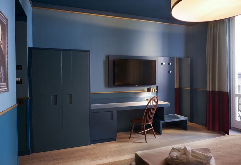 行政房间, Clerici Boutique