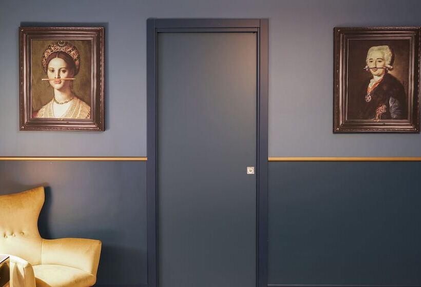 行政房间, Clerici Boutique