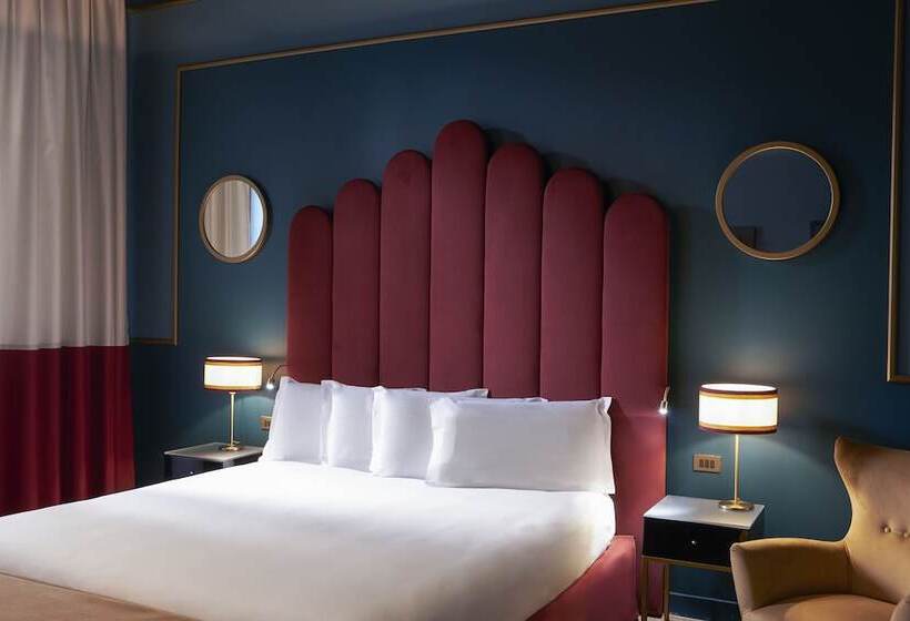 行政房间, Clerici Boutique