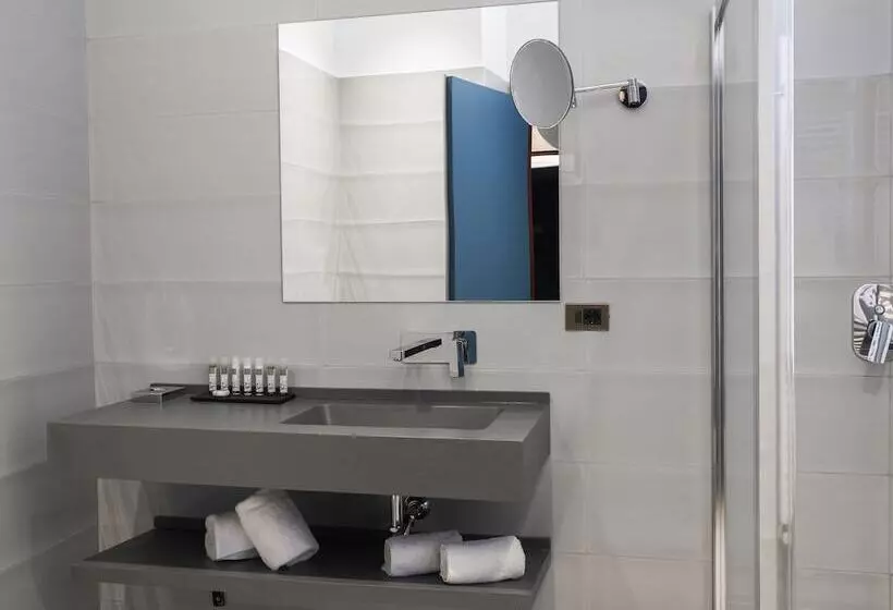 اتاق لوکس, Clerici Boutique
