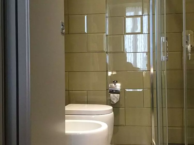 اتاق لوکس, Clerici Boutique