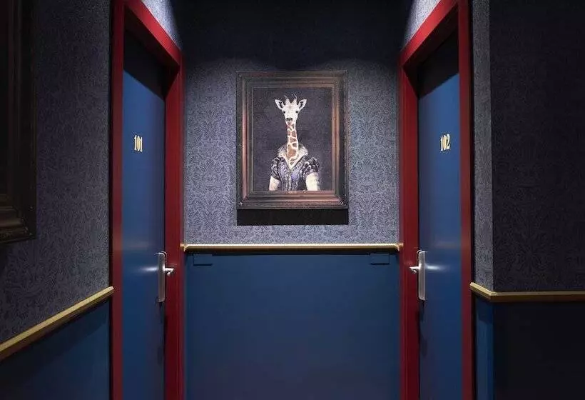 اتاق لوکس, Clerici Boutique