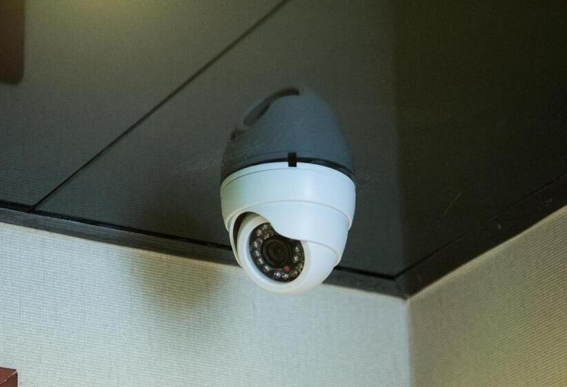 اتاق استاندارد یک نفره, Shanghai Red