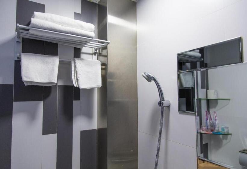 اتاق استاندارد, Shanghai Red