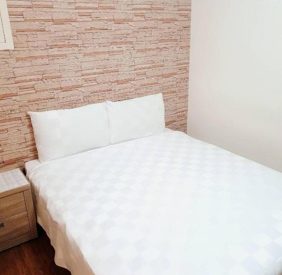 سوئیت سینیور, Sleep Taipei Hotel   Nanya