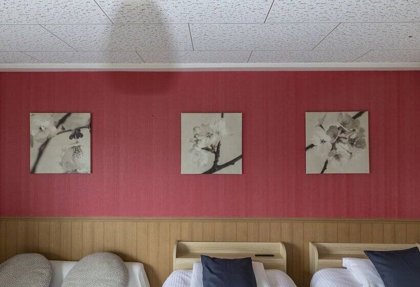 패밀리 룸, Sakura Guest House