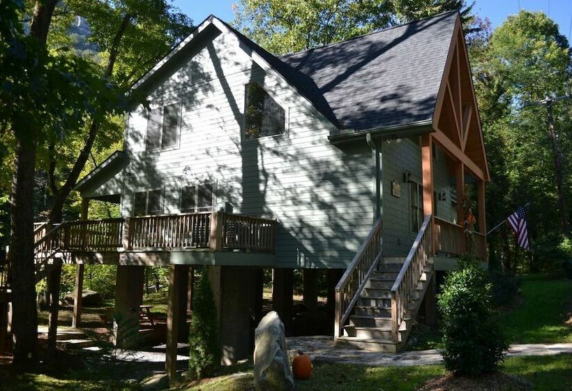 كابينة, The Esmeralda Inn At Lake Lure