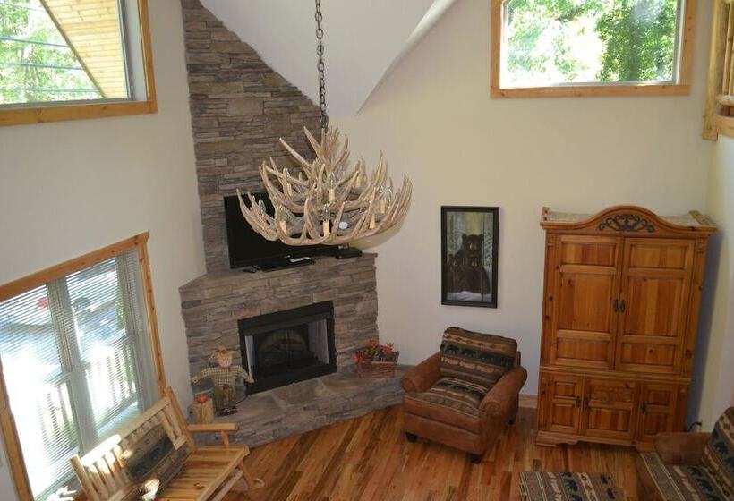 كابينة, The Esmeralda Inn At Lake Lure