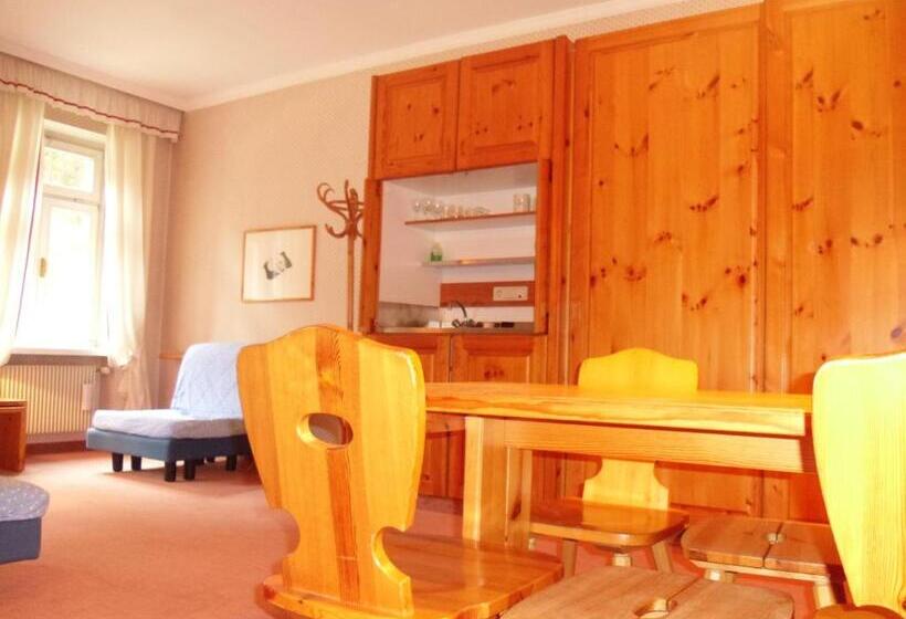 إستوديو قياسى, Villaggio Turistico Ploner