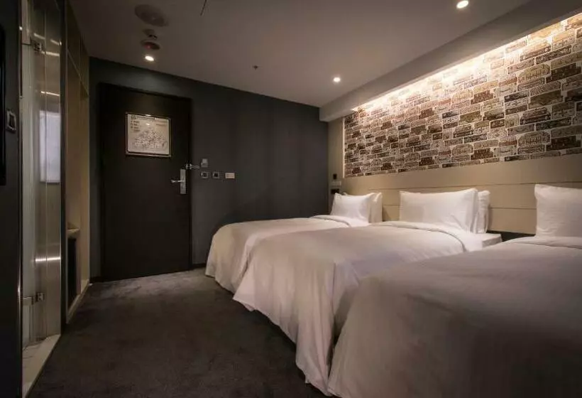 اتاق استاندارد سه نفره, Yi Su Hotel Taipei Ningxia
