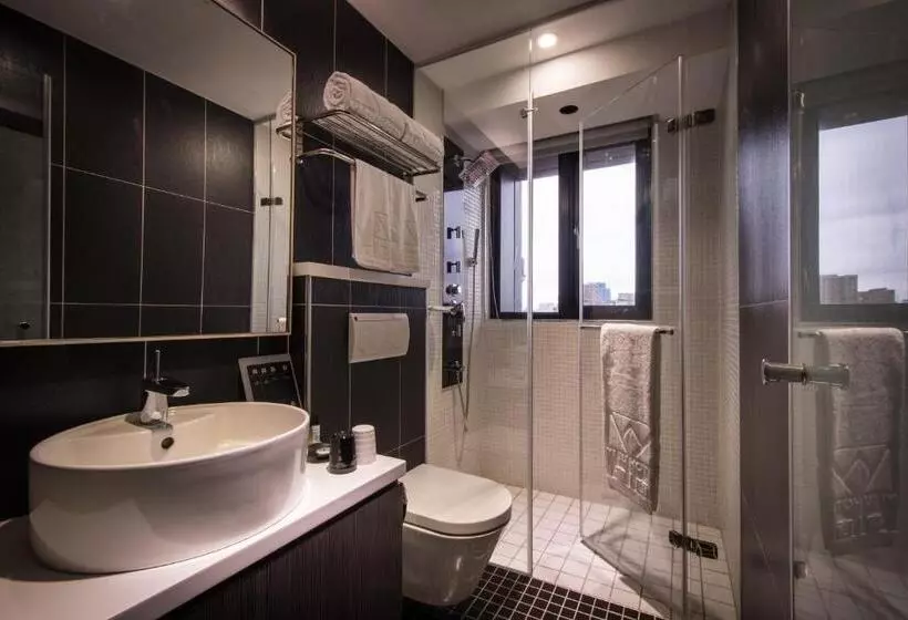 اتاق ساده سه نفره, Yi Su Hotel Taipei Ningxia