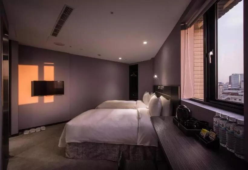 اتاق استاندارد چهار تخته, Yi Su Hotel Taipei Ningxia
