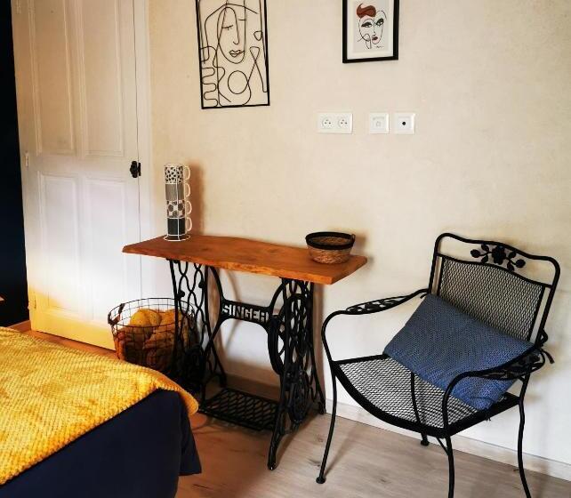 디럭스 4인 룸, Chambres D Hotes Ysalice